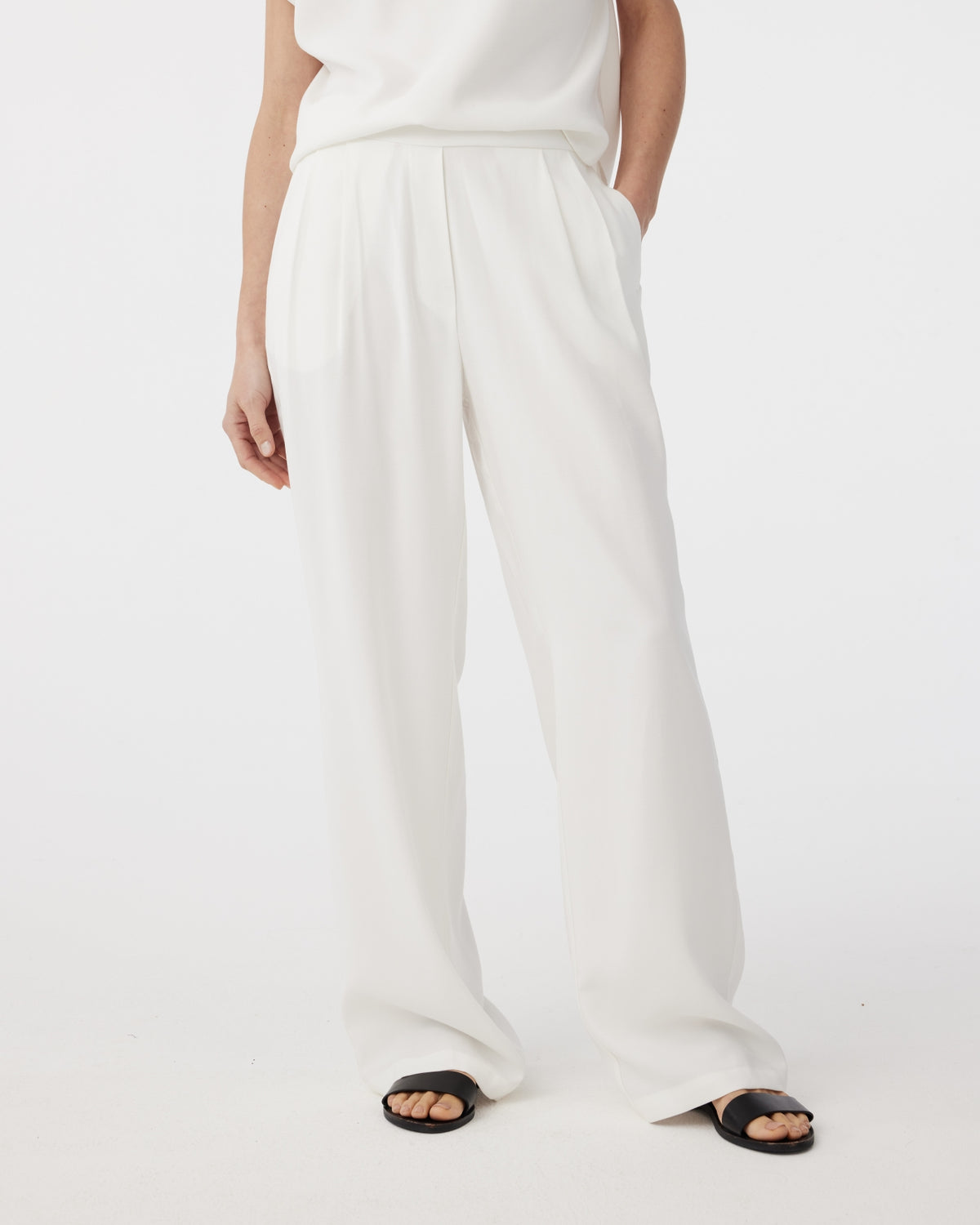 Knit-ted wendy Pants Off White