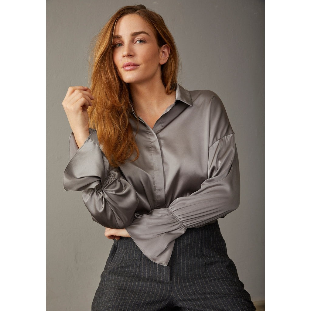 Isay Steff Flounce Bluse Grey