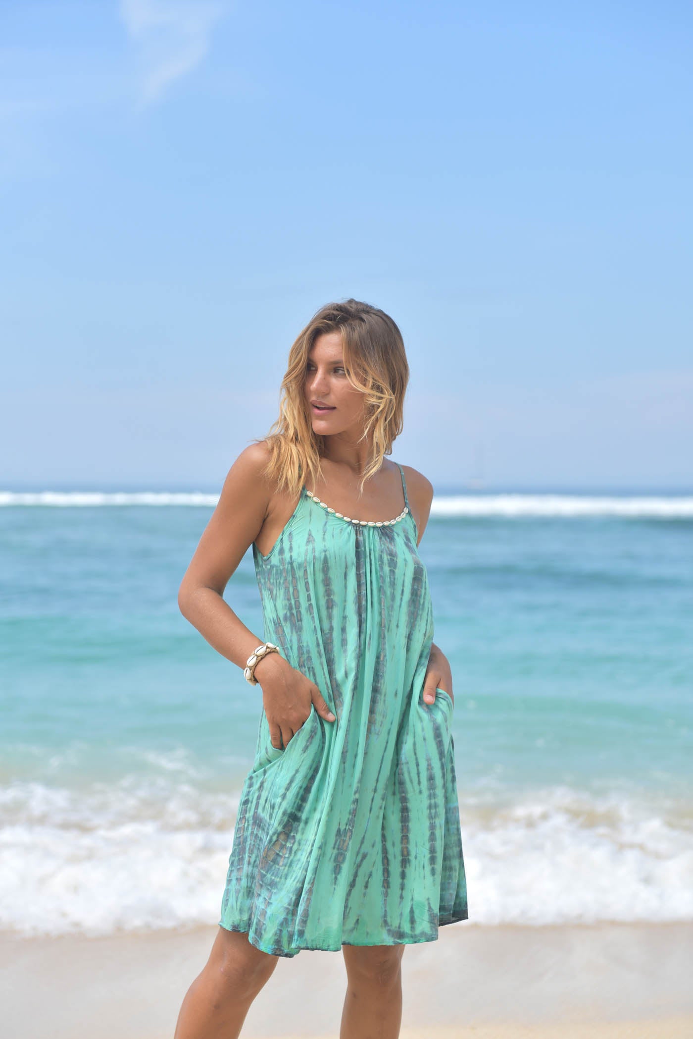 Hot Lava Anna Moonstone Short Kjole Azure