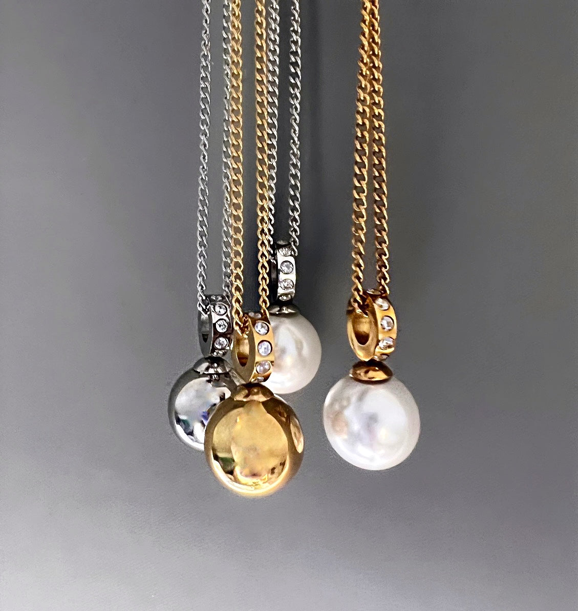 ByJolima Liz Pearl Pendant Necklace Gold – produktbilde 3