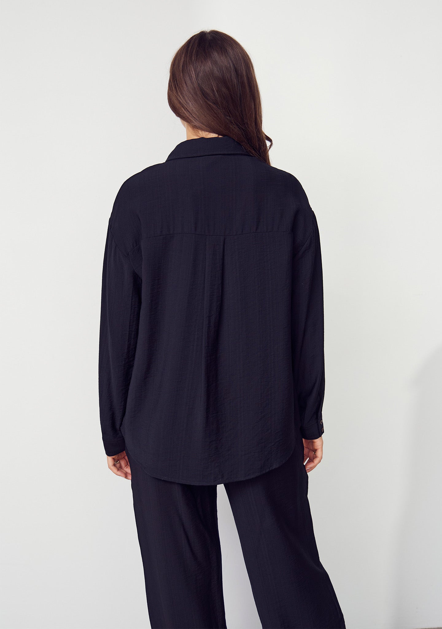 Isay Elly Basic Shirt Black