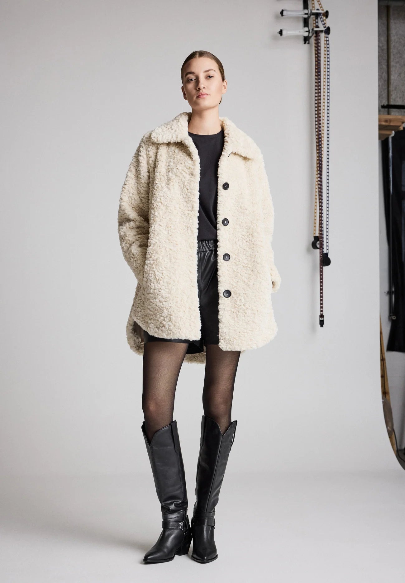 Notyz Fake Fur Kåpe Beige
