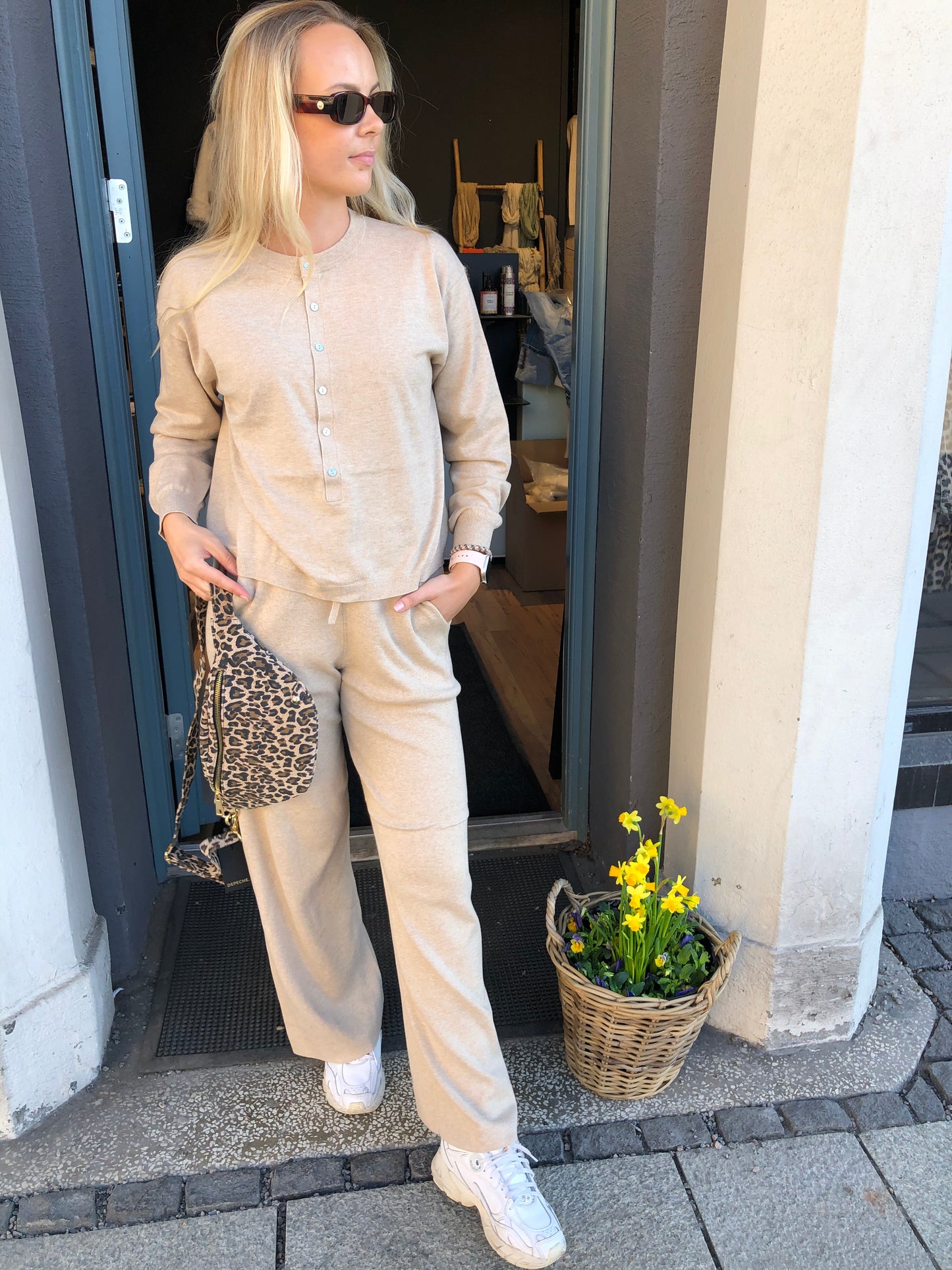 Knit-ted Nova Pullover Sand