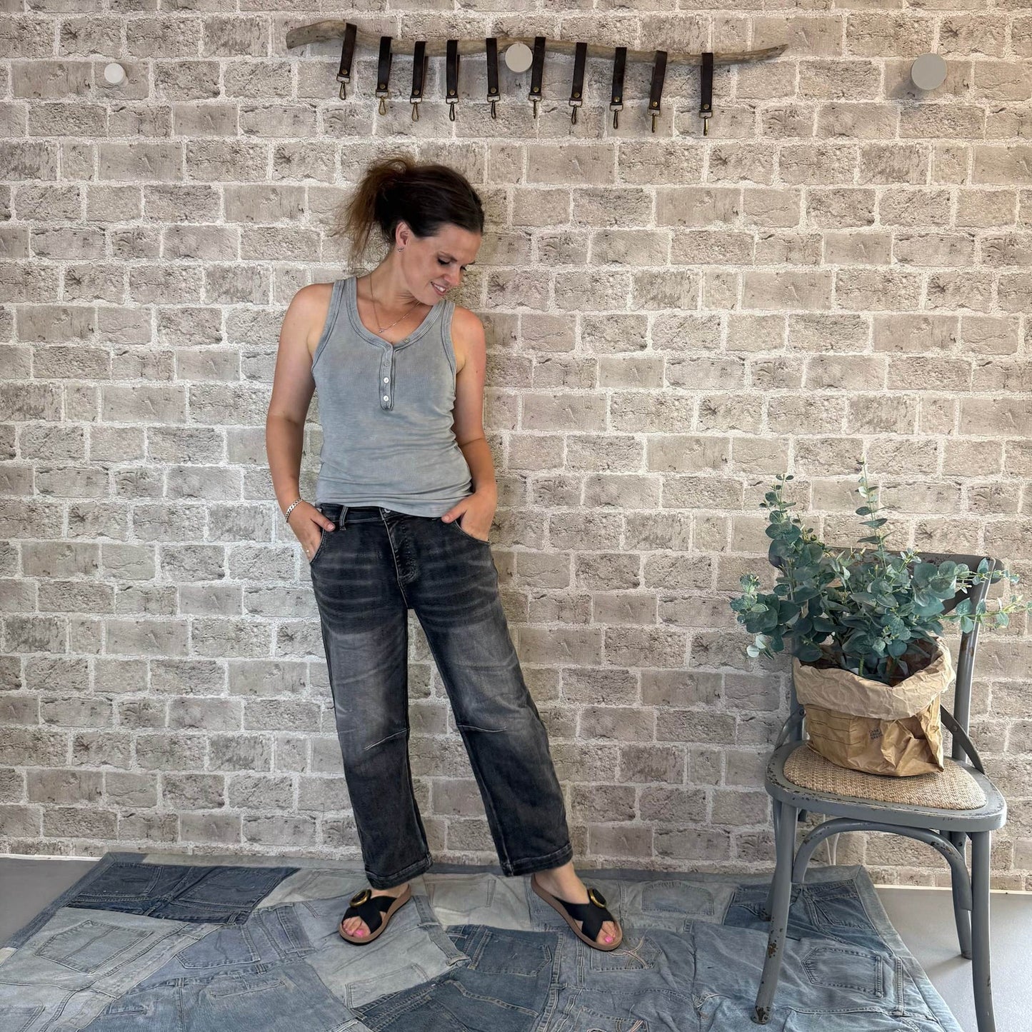 Cabana Living Fika Jeans 1586 Black Denim