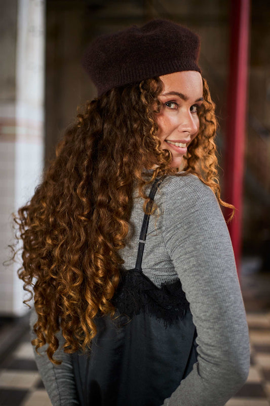 Black Colour Ginger Baret