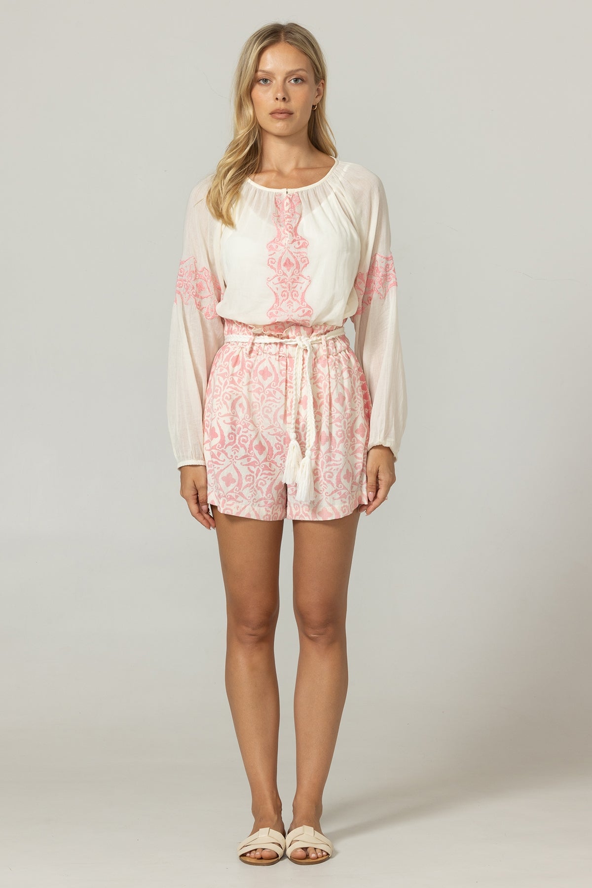 Miss June Indira Blouse Off-White Pink