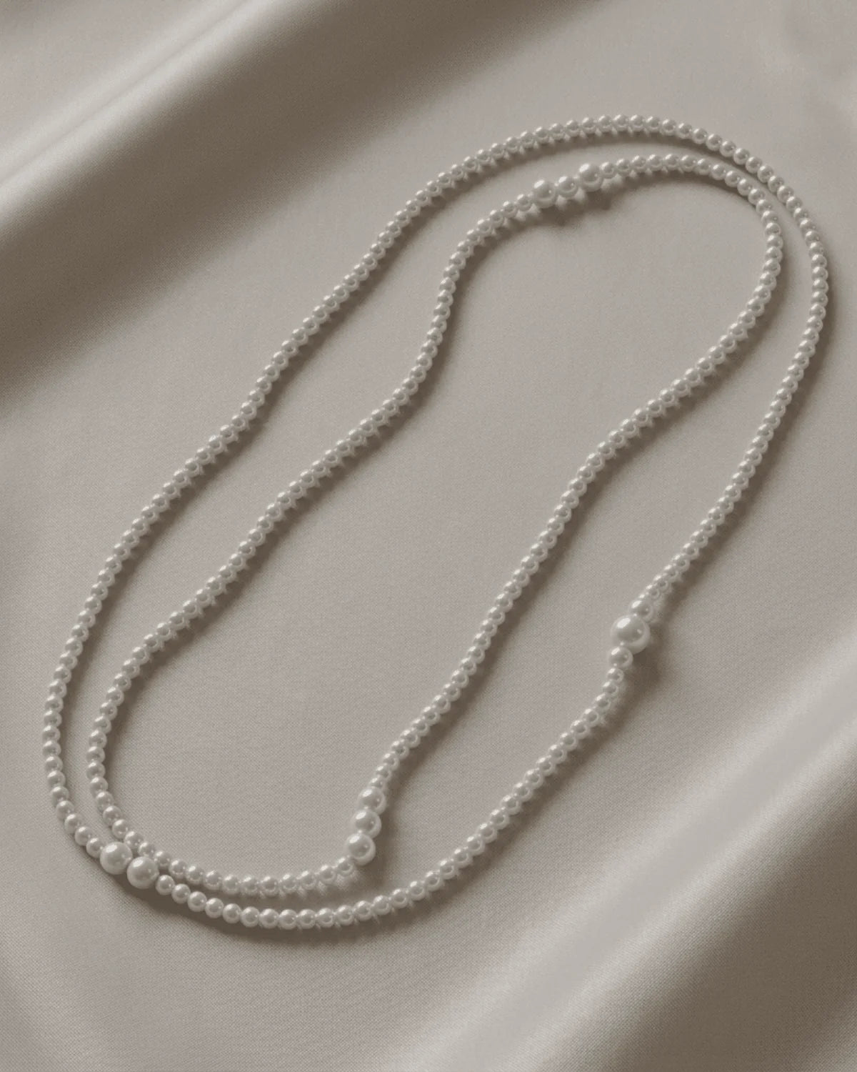 DNSKCopenhagen Lisa Pearl midjekjede 120 cm