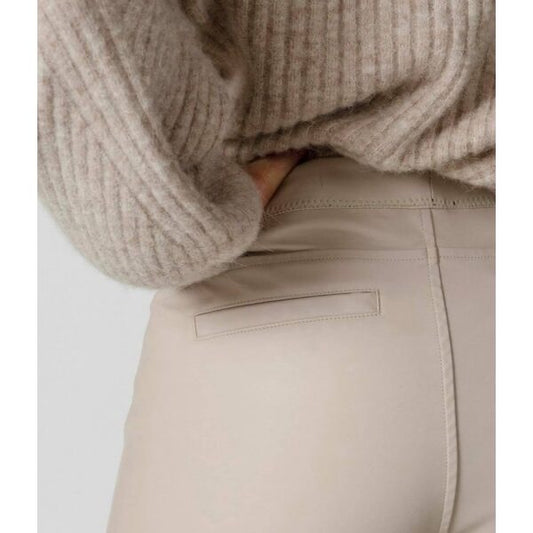 Knit-ted Vegansk Skinnbukse Amber Sand