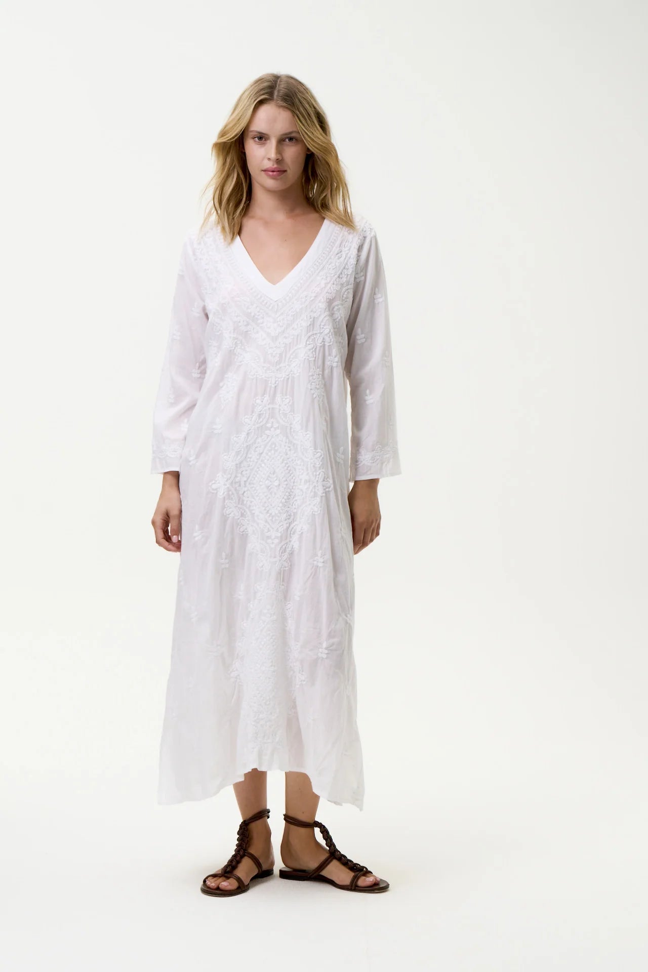 One Season Goa Embroidery Dress White/White