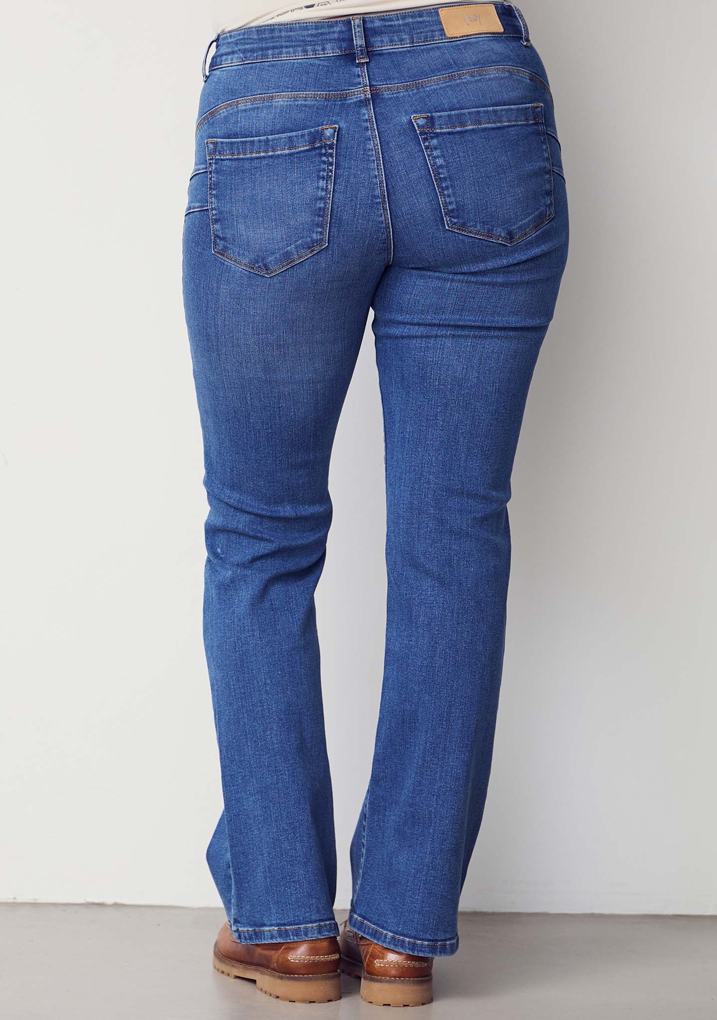 Isay Verona Flare Jeans