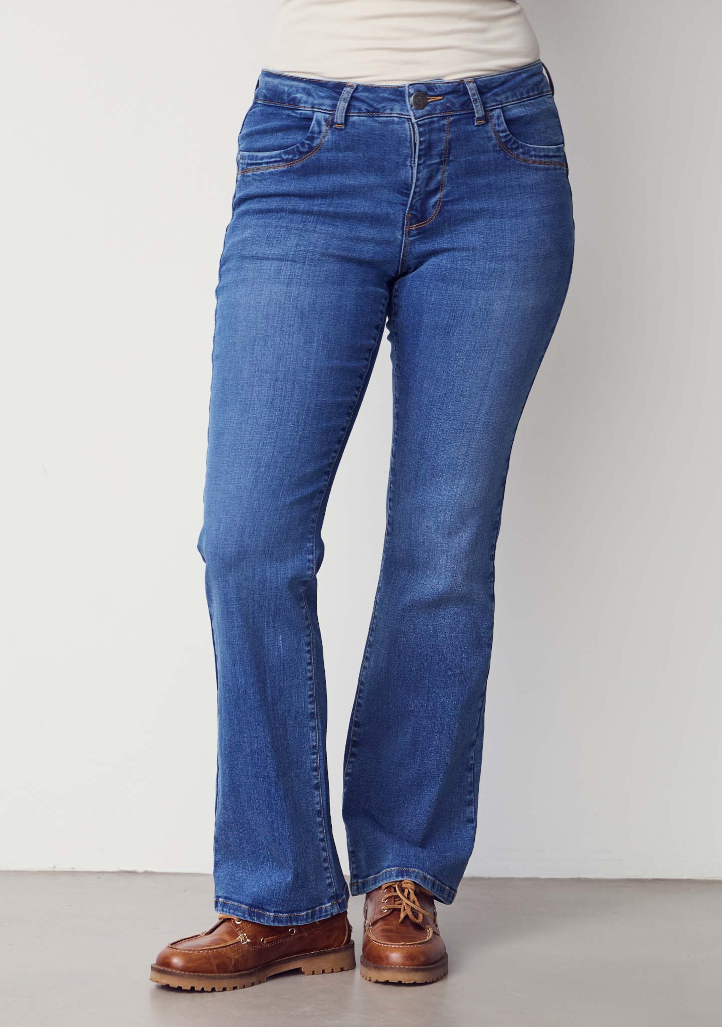 Isay Verona Flare Jeans
