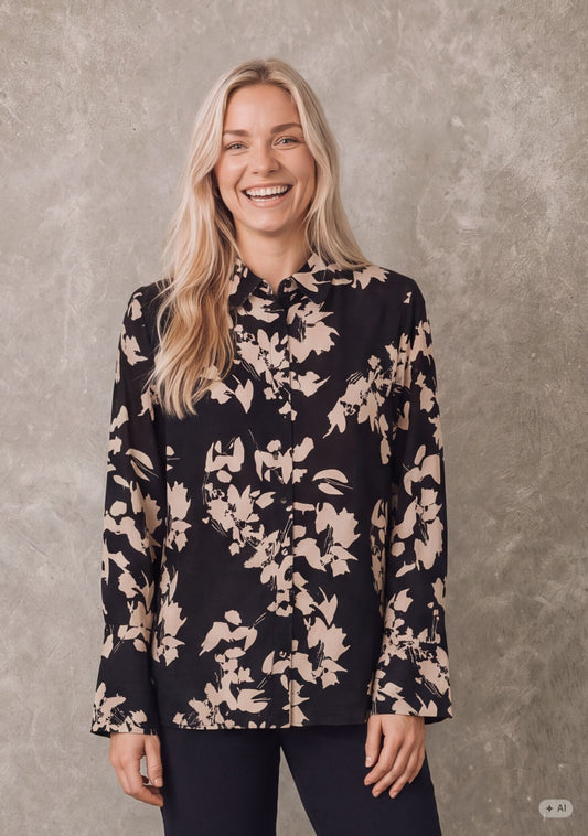 Isay Ane Shirt Black w/Cream