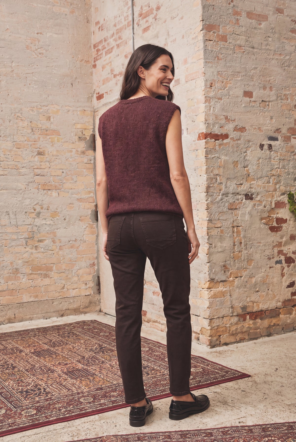 Isay Cosima Waistcoat Wine Melange