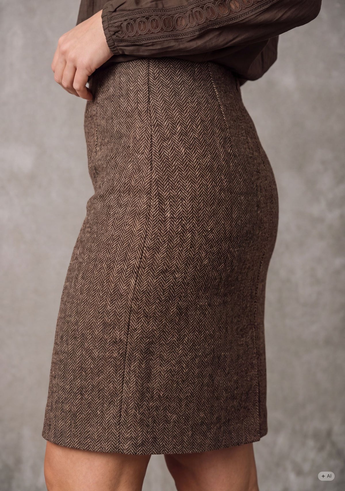Isay Oda Skirt Brown Herringbone