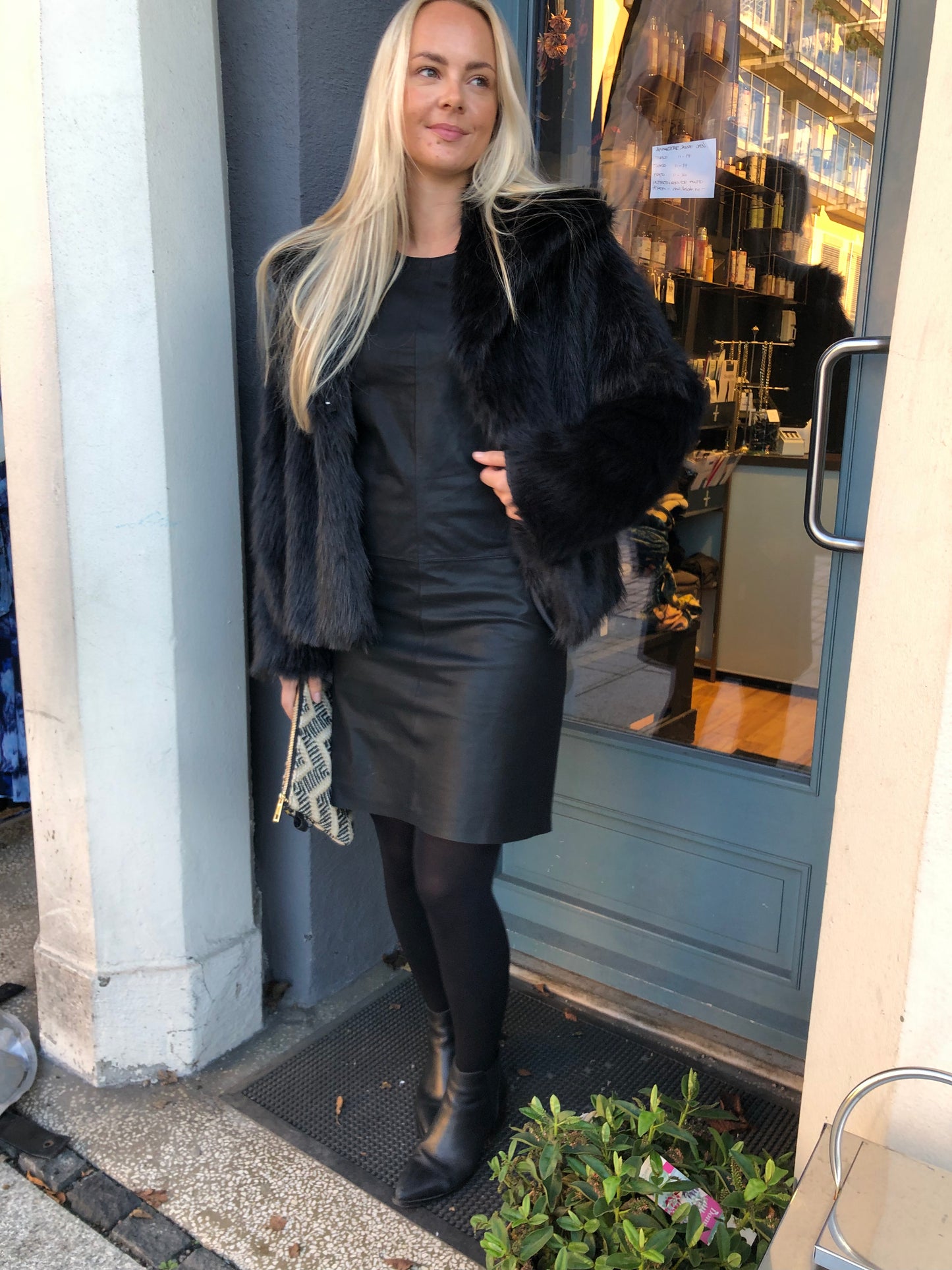 Depeche Beth Skinnkjole Black