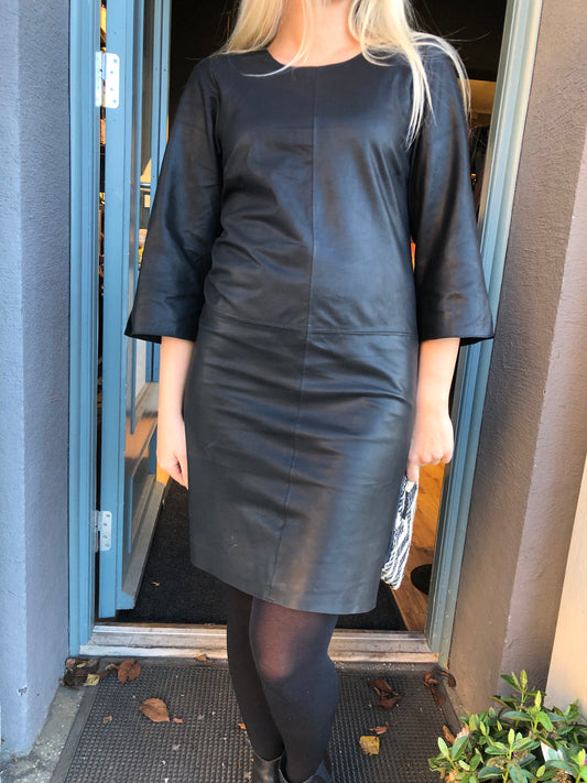 Depeche Beth Skinnkjole Black