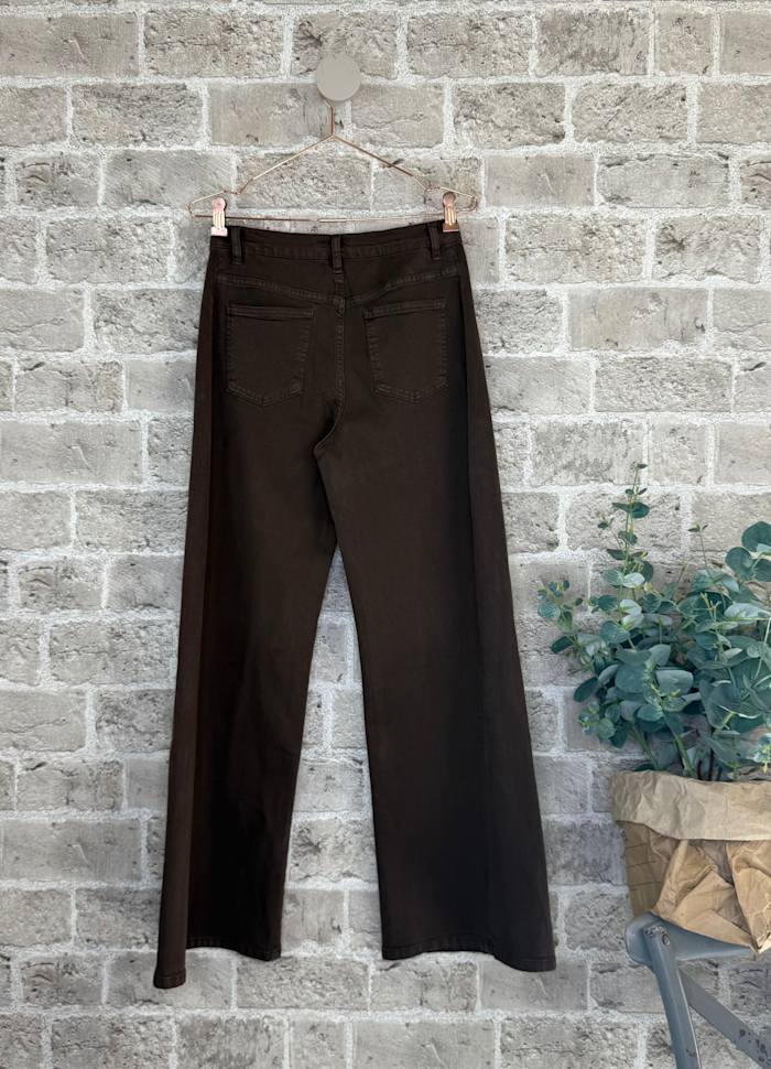 Cabana Living Brown Jeans Julietta 9240