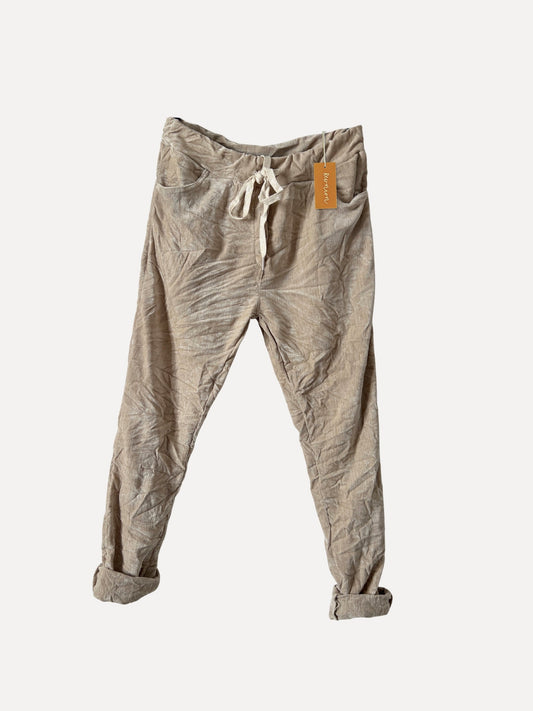 Reunion Box Pant Velvet Beige