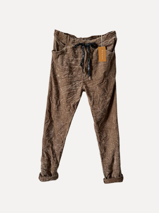 Reunion Box Pant Velvet Camel