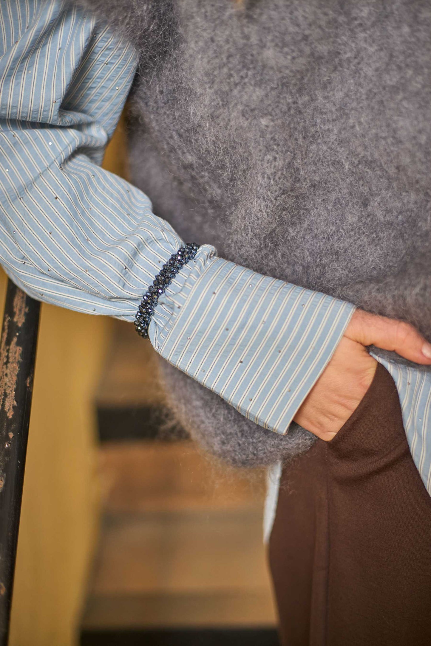 Black Colour Nanna 2-in-1 armebånd