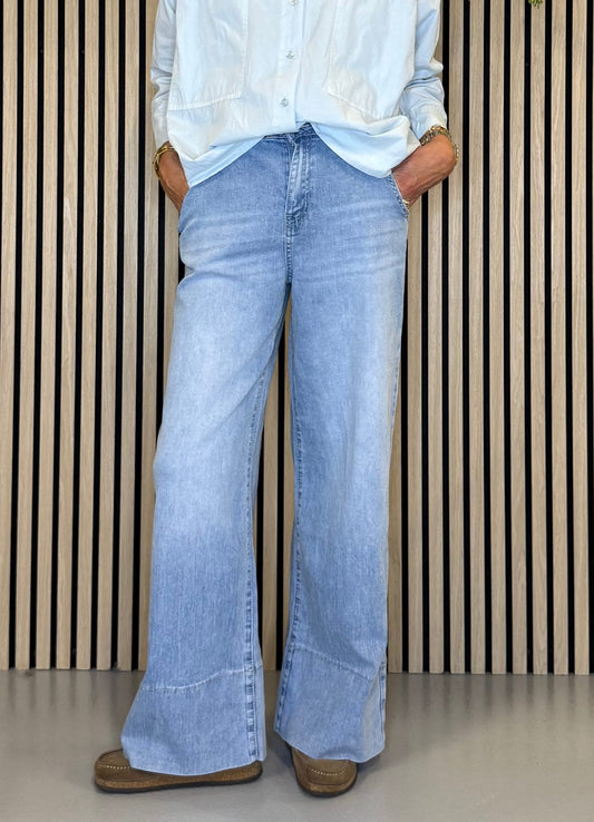 Cabana Living Eilert Light Denim 5356