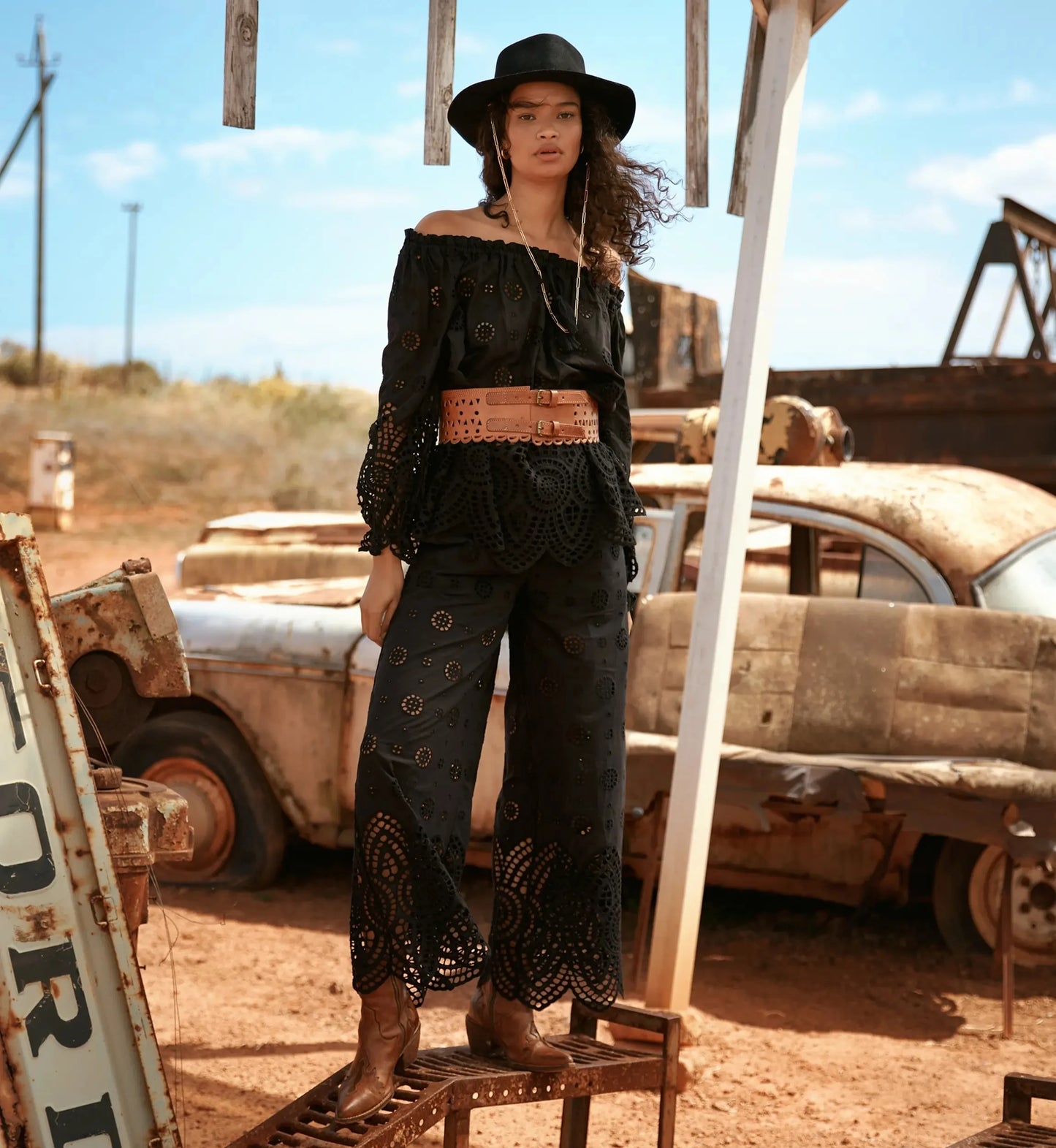 Miss June Opaline Bluse Sort