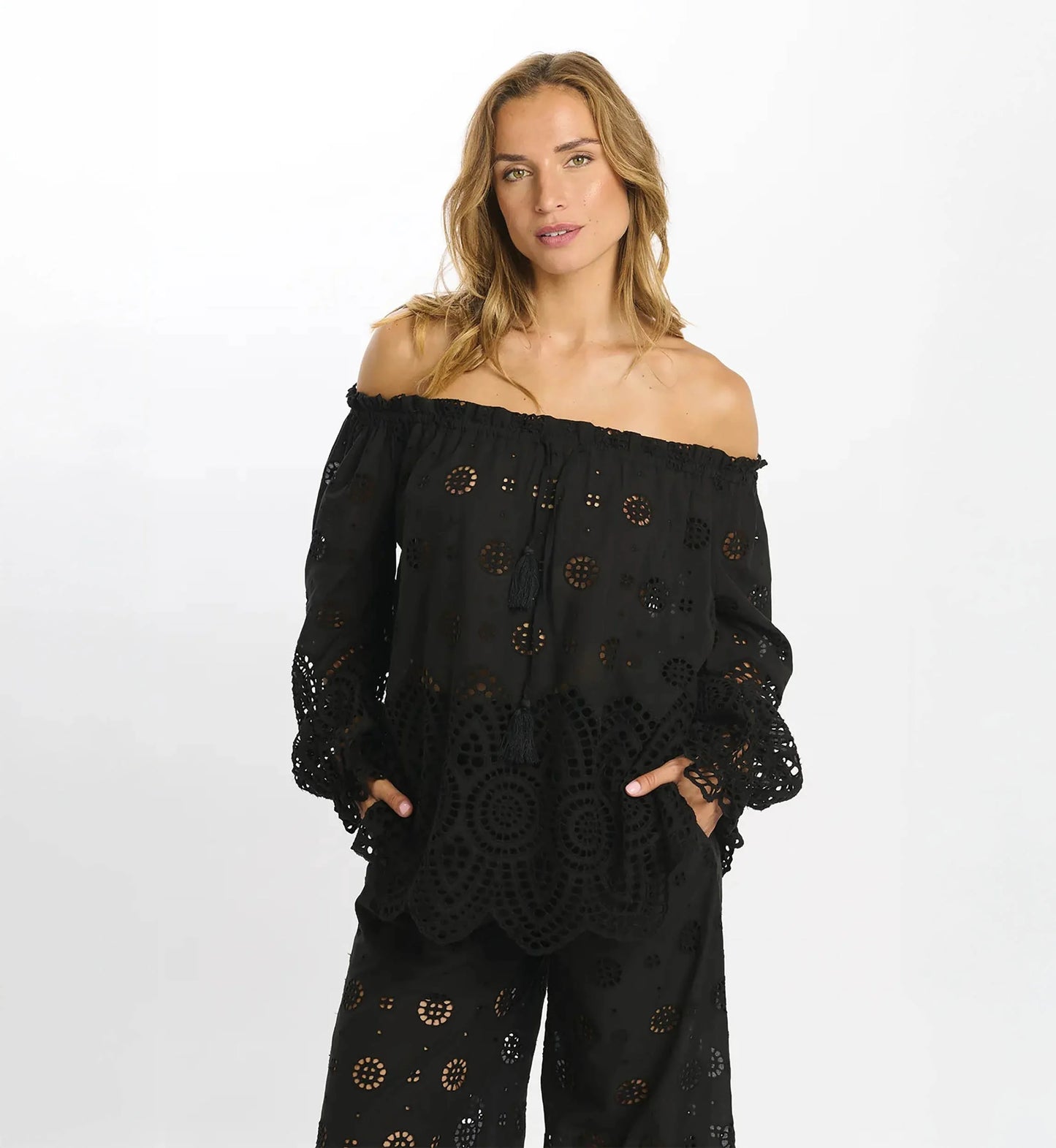 Miss June Opaline Bluse Sort