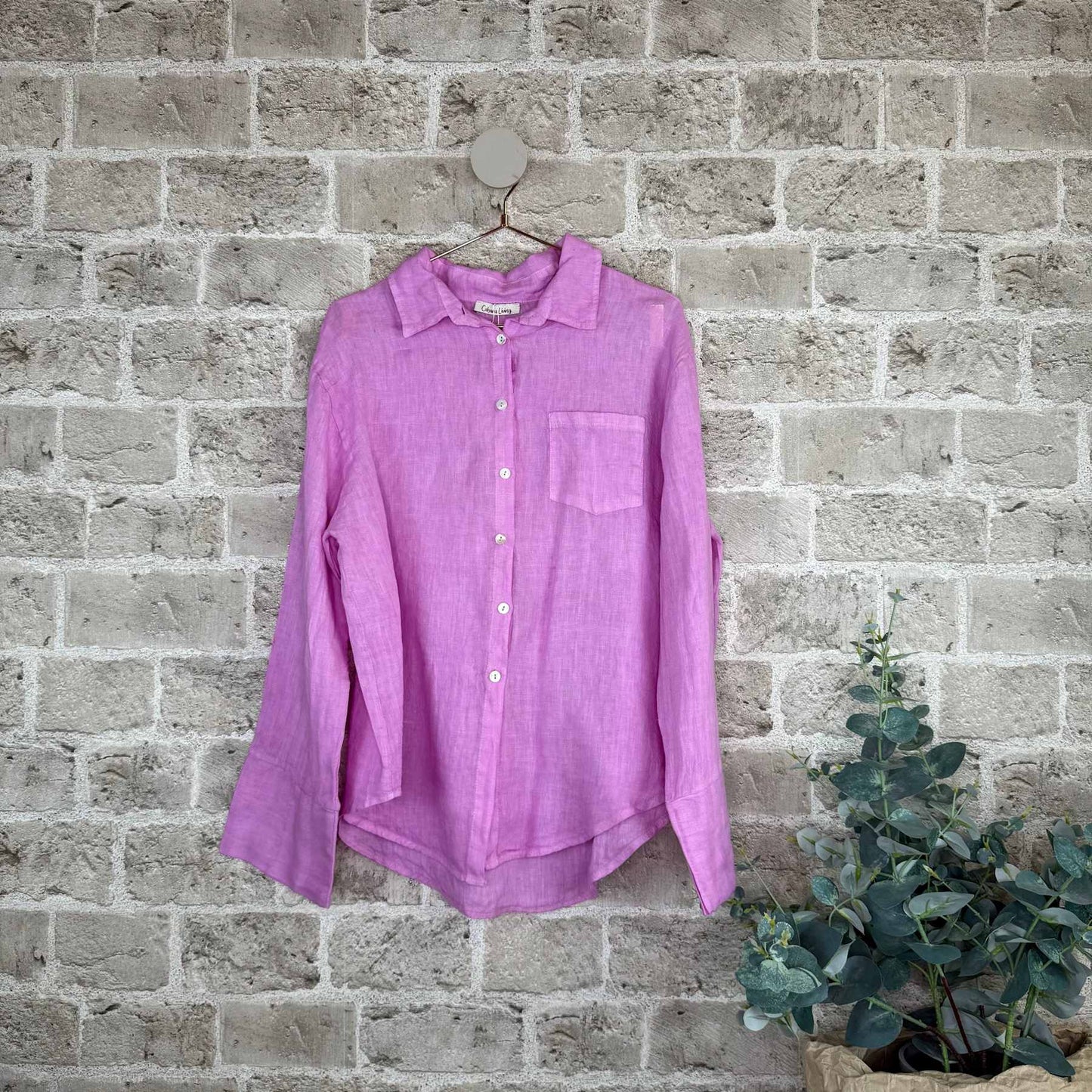 Cabana Living Fray Linbluse